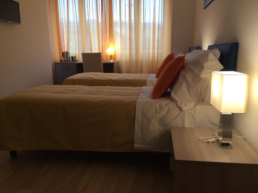 Enjoy Milano Hotel Quarto foto